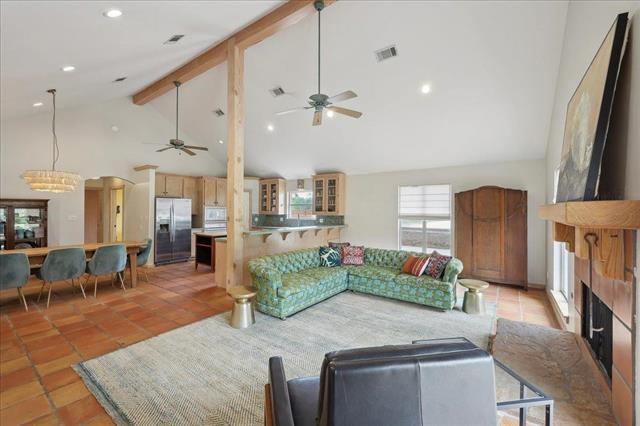 1010 Yaupon Trail, Sour Lake, Texas image 4