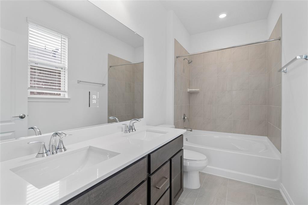 4447 Kingswell Manor Lane, Katy, Texas image 14