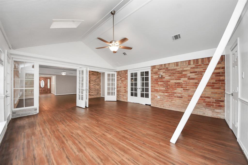 15510 Jersey Drive, Jersey Village, Texas image 7