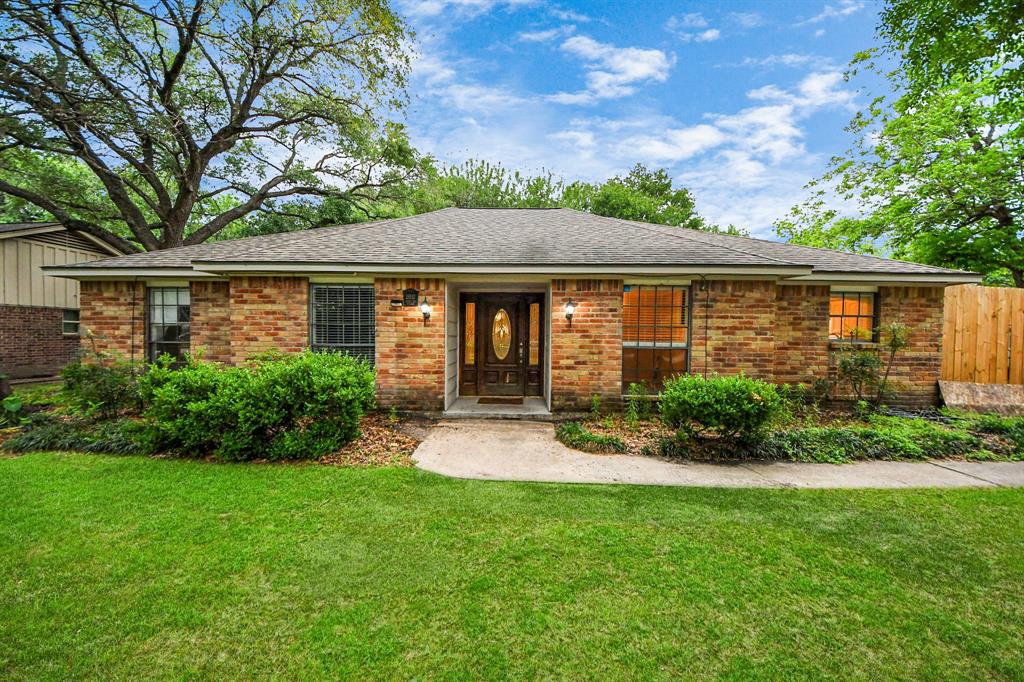 15510 Jersey Drive, Jersey Village, Texas image 2