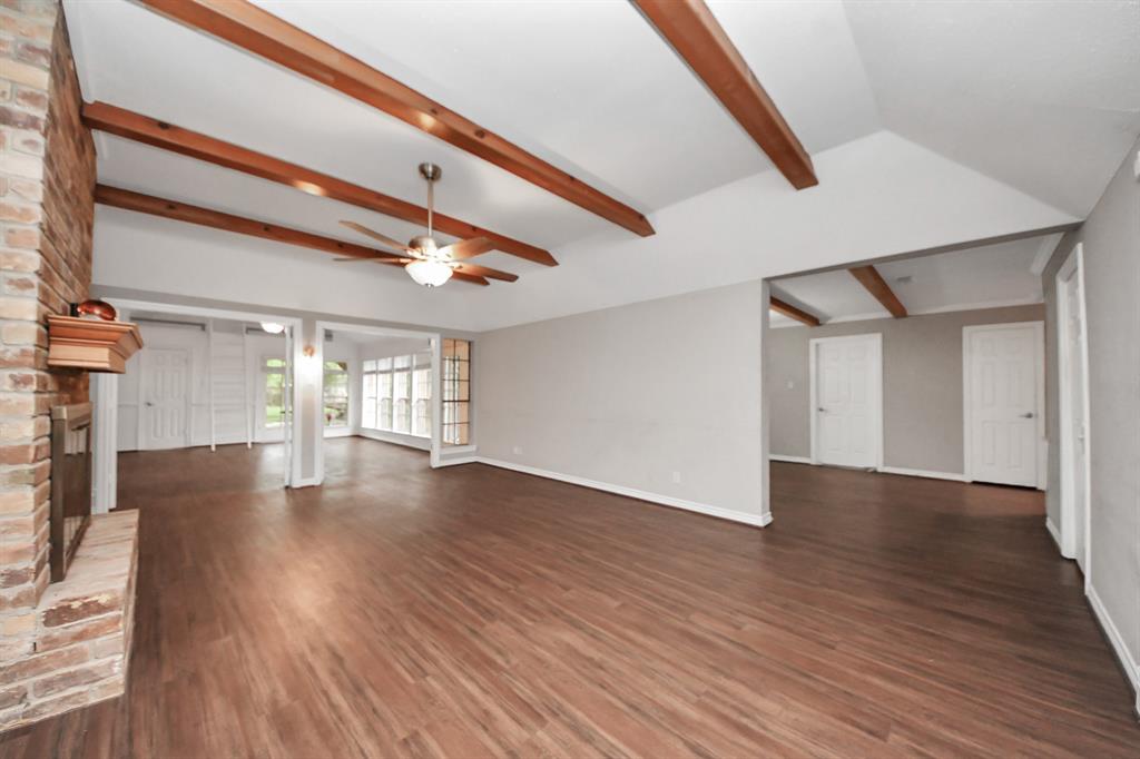 15510 Jersey Drive, Jersey Village, Texas image 8