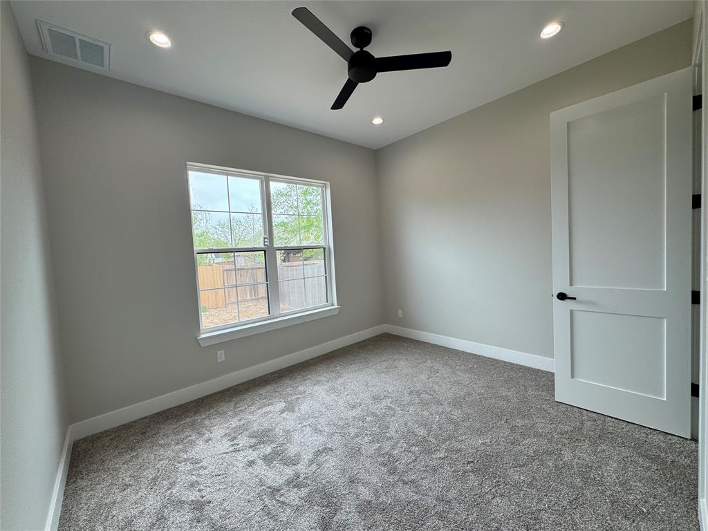 2012 Pebble Bend Drive, College Station, Texas image 11