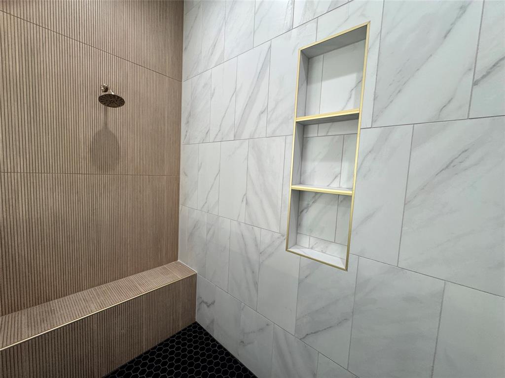 2012 Pebble Bend Drive, College Station, Texas image 9