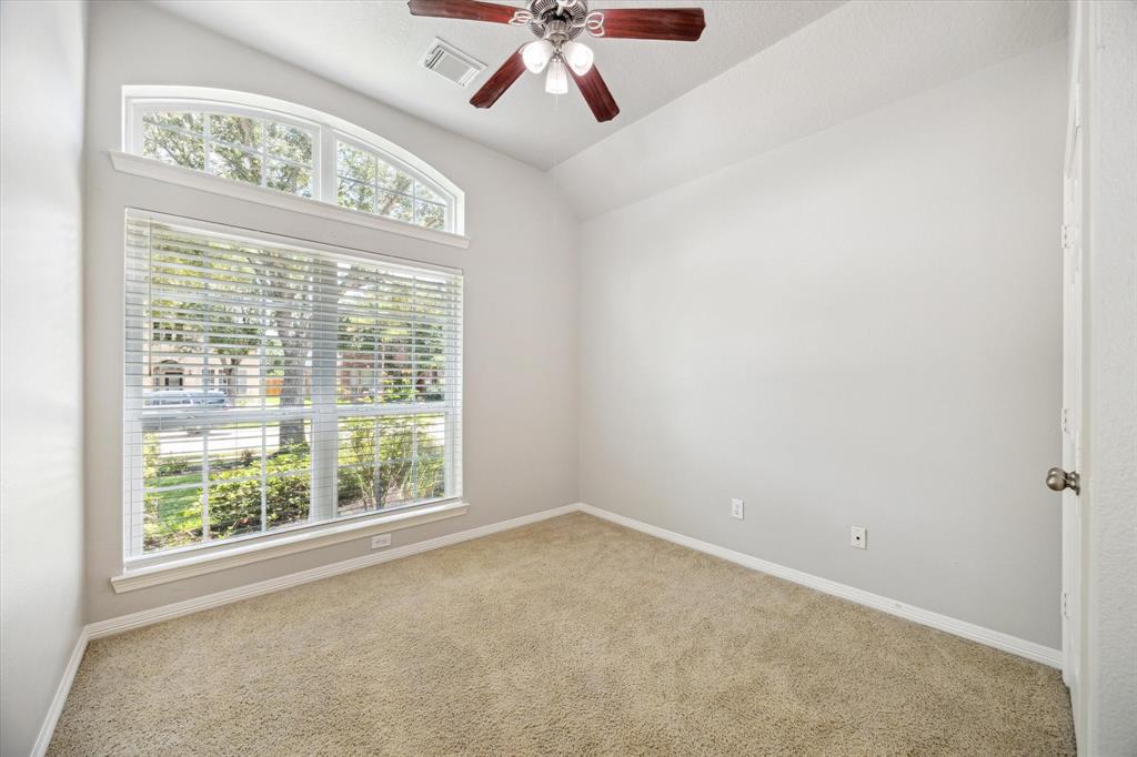 2706 Marble Brook Lane, Pearland, Texas image 14