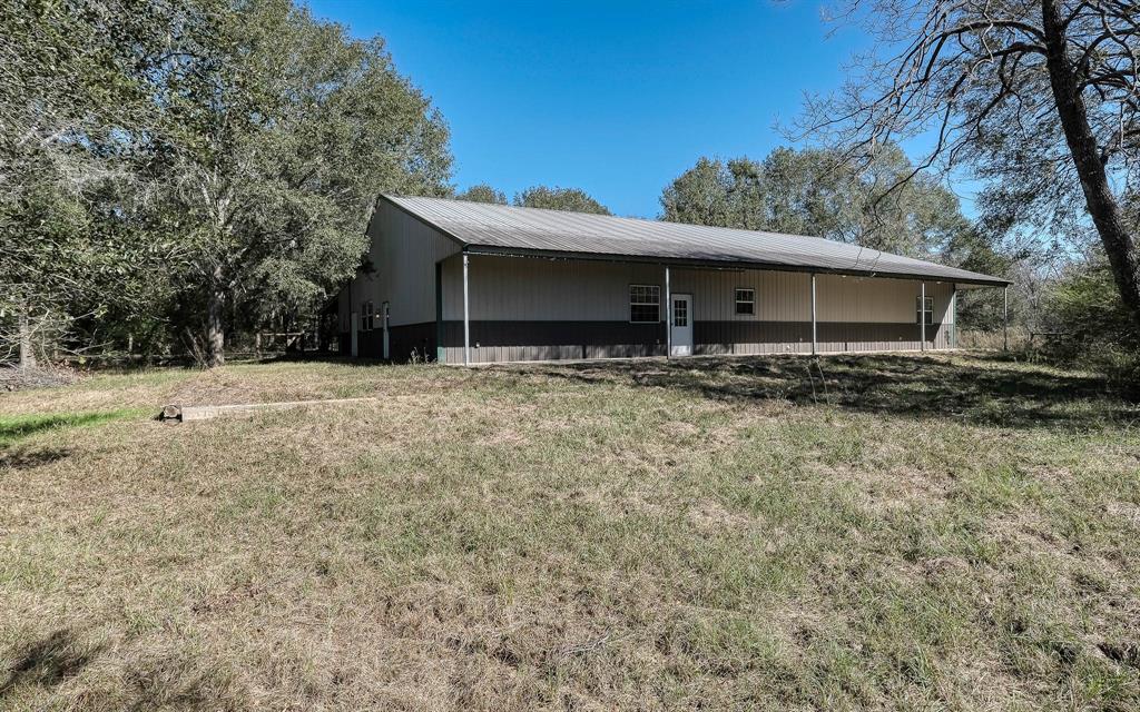 35684 Howell Road, Waller, Texas image 4