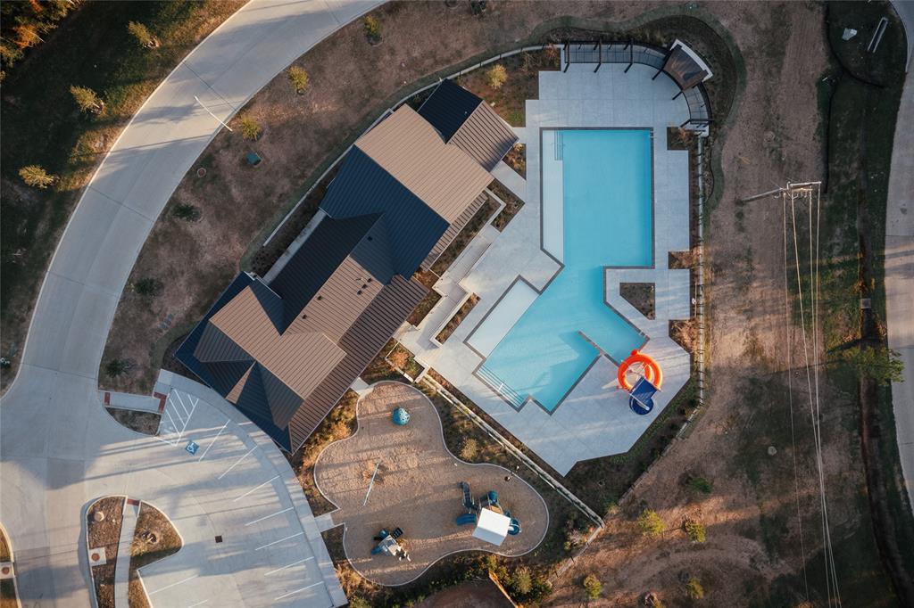 12203 Ridge Top Drive, Conroe, Texas image 13