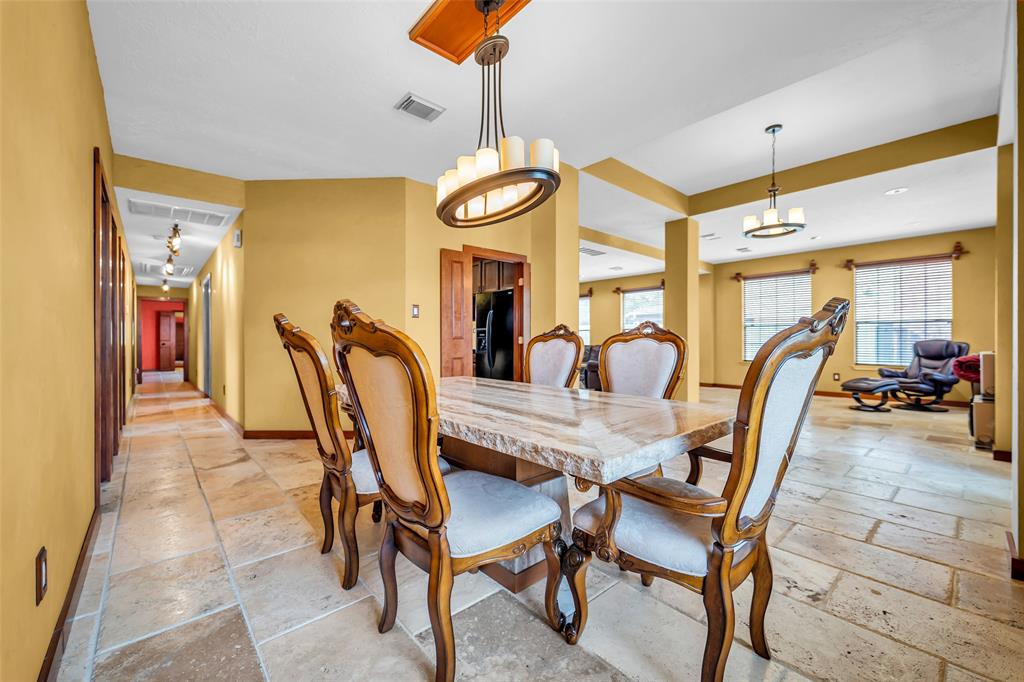 22915 Heathercroft Drive, Katy, Texas image 15