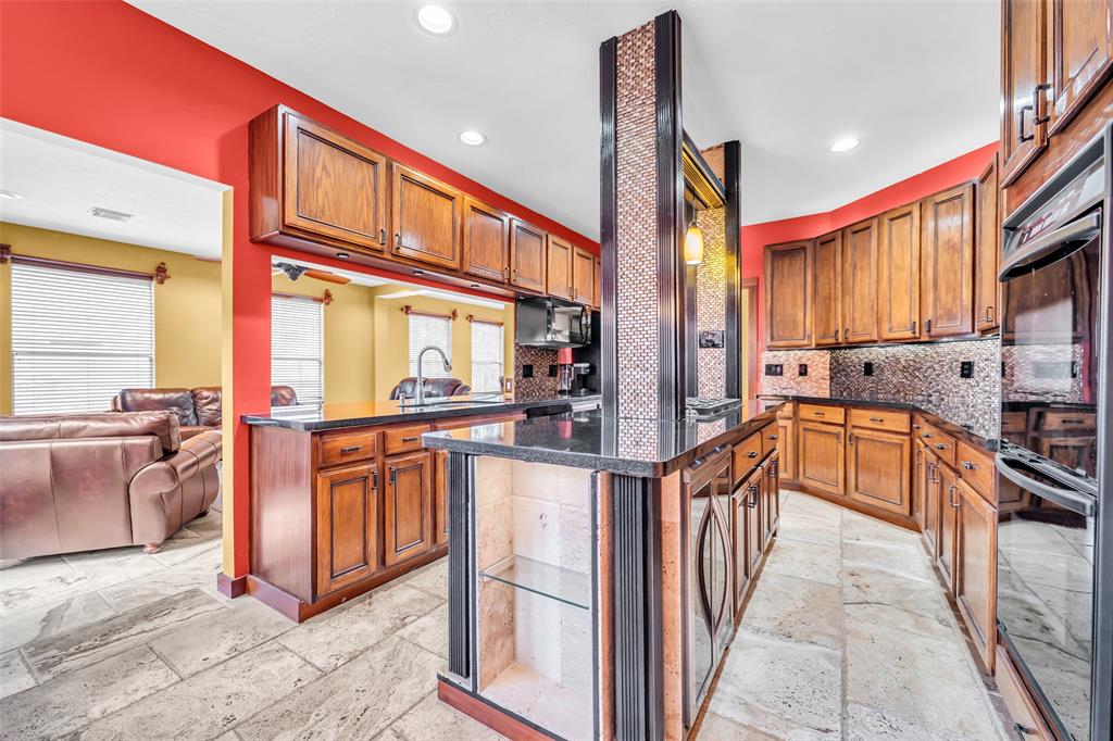 22915 Heathercroft Drive, Katy, Texas image 32