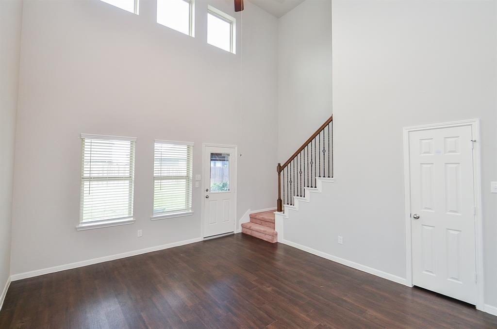 24430 Vittorio Wood Lane, Katy, Texas image 11