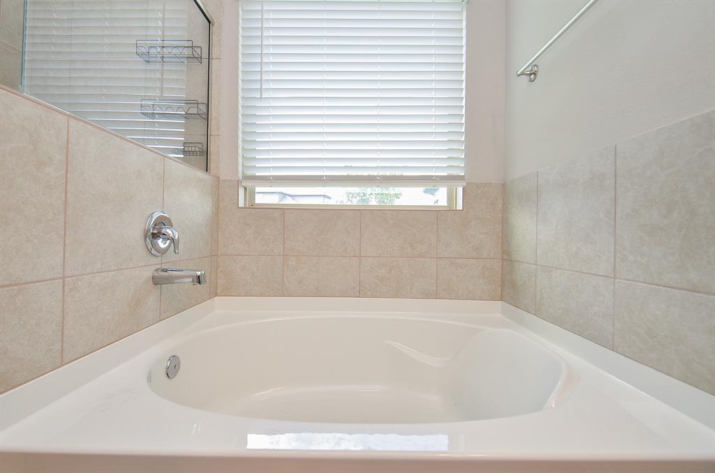 24430 Vittorio Wood Lane, Katy, Texas image 15