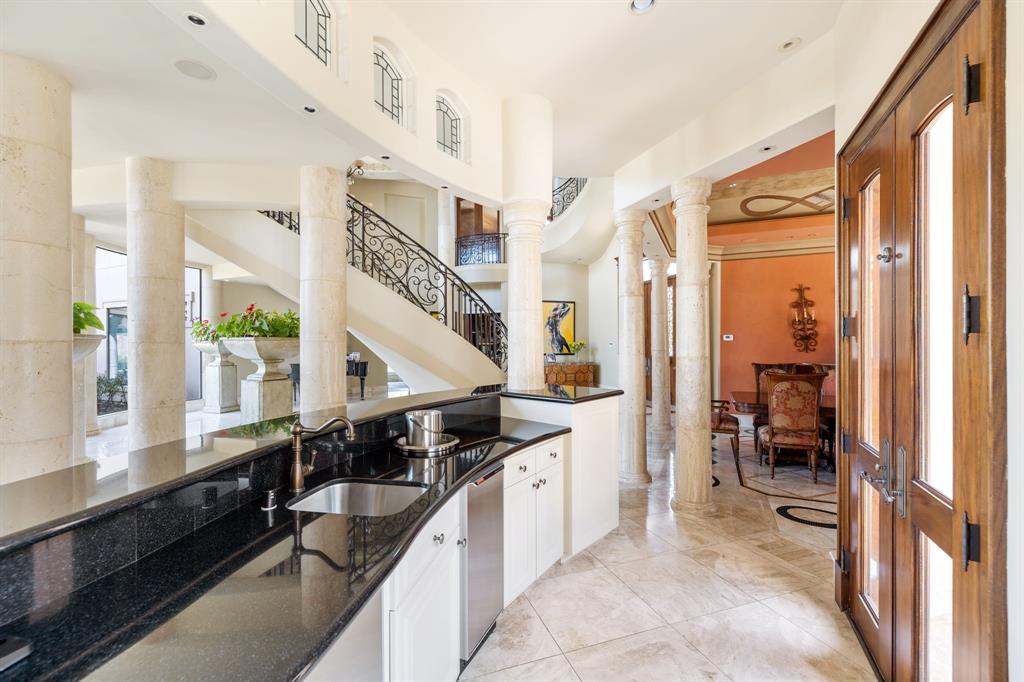5412 Sturbridge Drive, Houston, Texas image 10