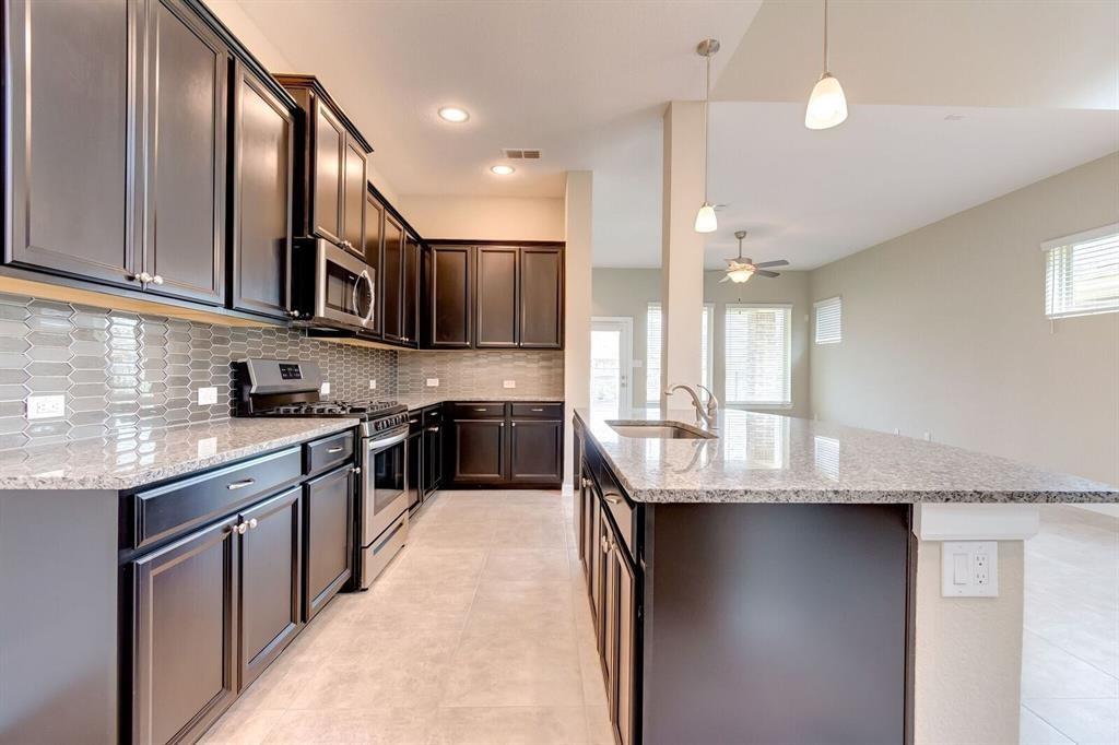 19738 Shinnery Ridge Court, Cypress, Texas image 6