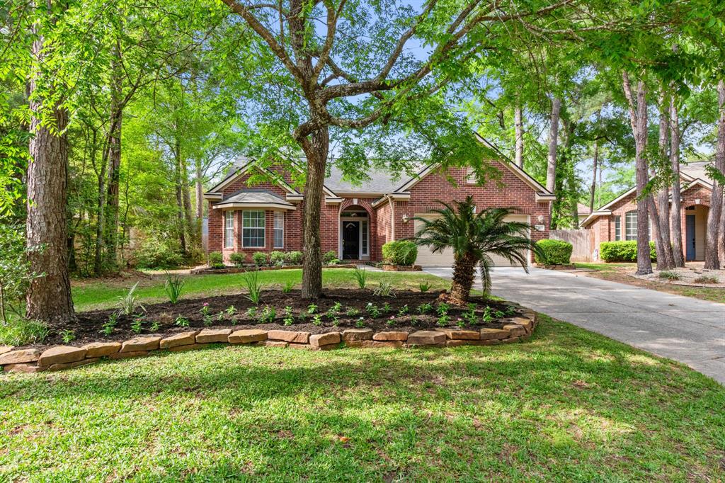 10 Leaf Spring Place, The Woodlands, Texas image 3