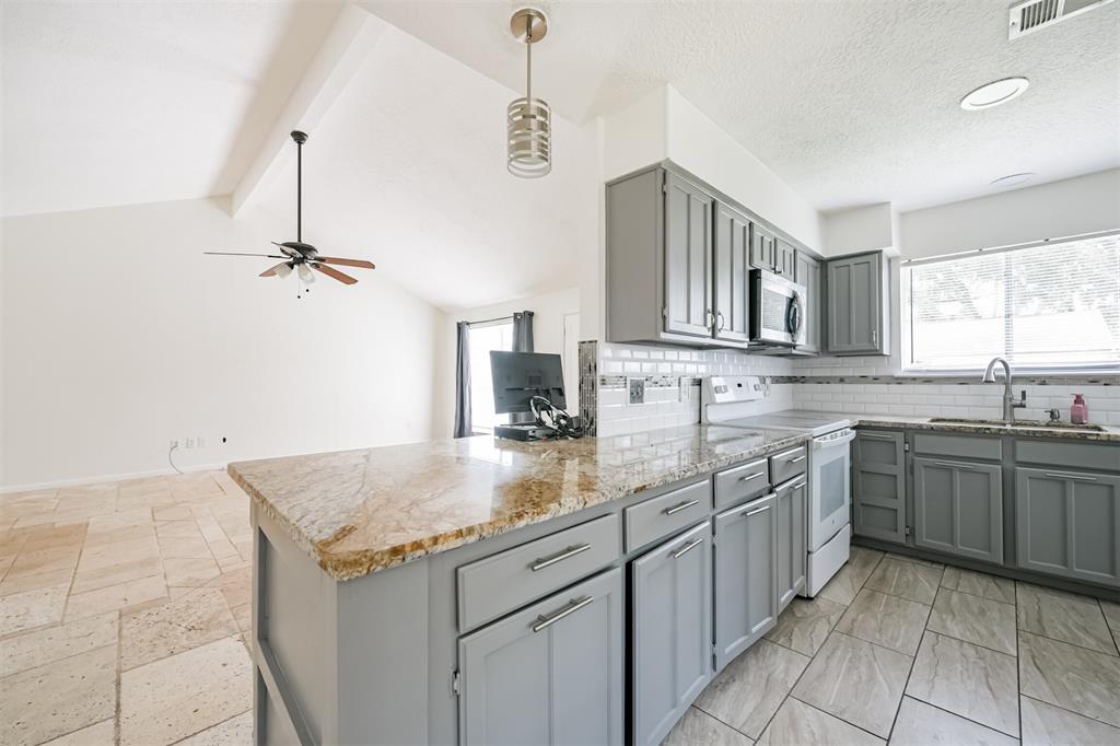 6726 Grant Drive, Richmond, Texas image 23