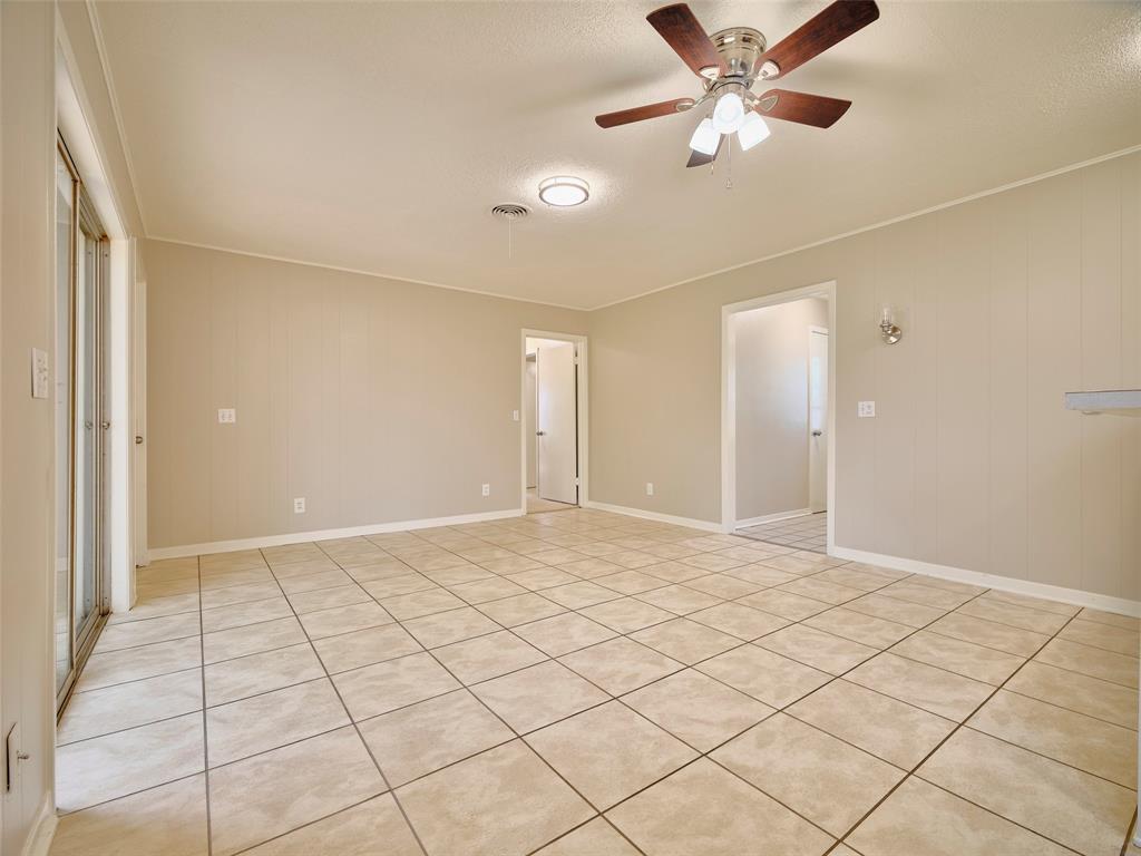 3002 Lamar Circle, El Campo, Texas image 12