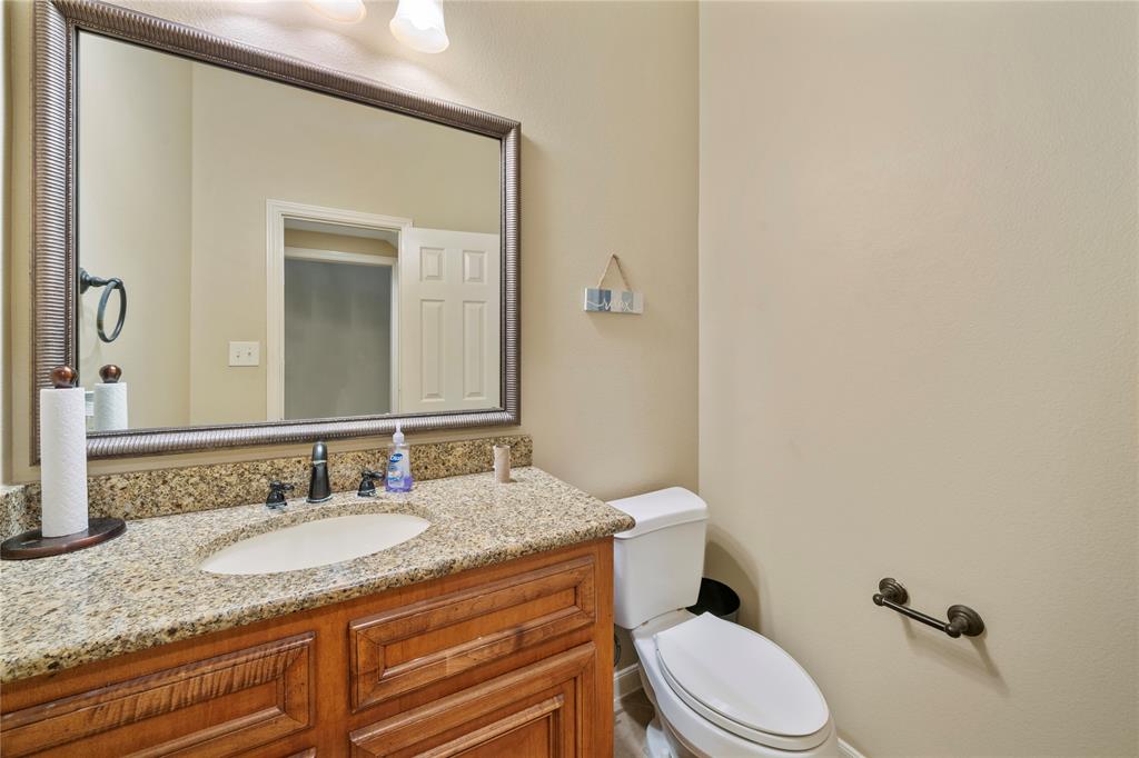 2705 Greenblade Court, Pearland, Texas image 23