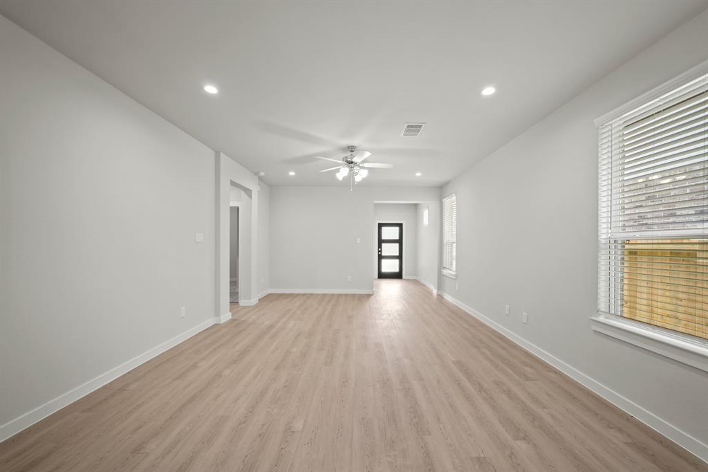 40431 Gerygone Lane, Magnolia, Texas image 10
