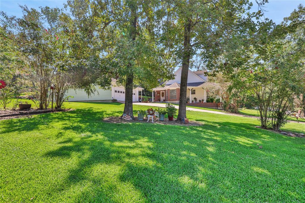 220 Lake Oaks Boulevard, Coldspring, Texas image 38