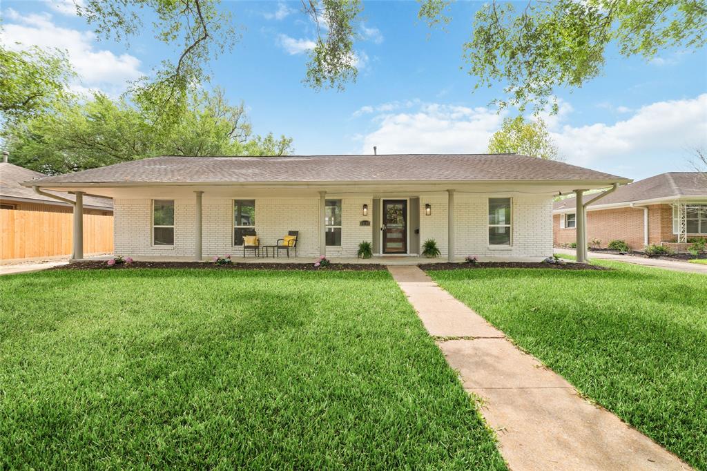 11107 Cedarhurst Drive, Houston, Texas image 1
