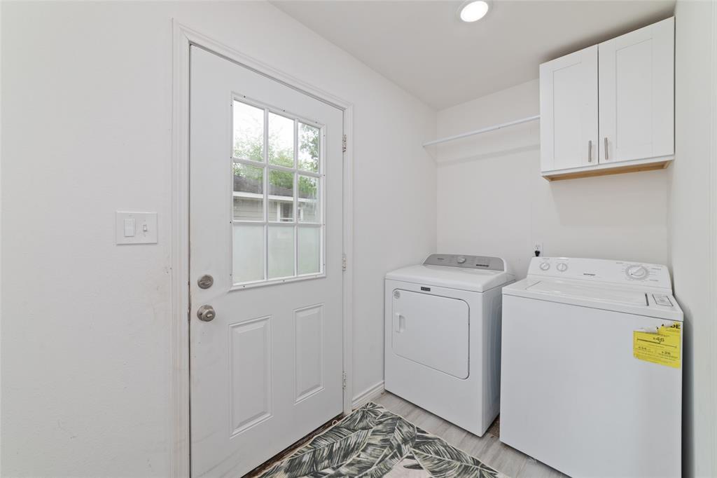 11107 Cedarhurst Drive, Houston, Texas image 22