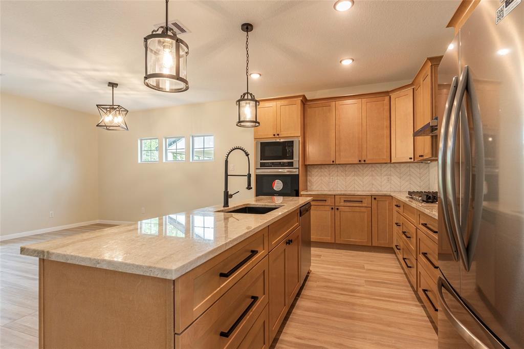 14610 W 6th Street, Santa Fe, Texas image 10