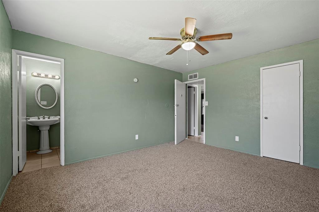 15515 Fall Briar Drive, Houston, Texas image 13