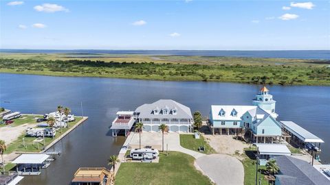 A home in Crystal Beach