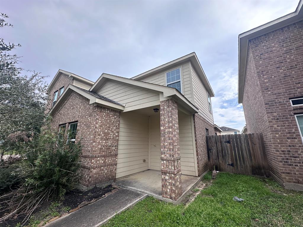 8218 Malago Point Drive, Cypress, Texas image 1