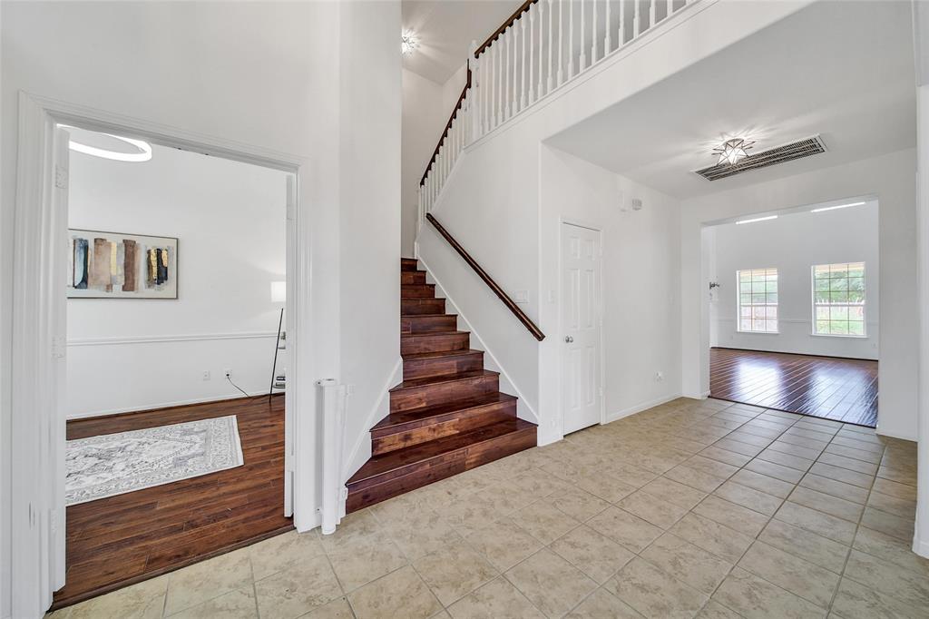 10802 Lake Raven Court, Cypress, Texas image 5