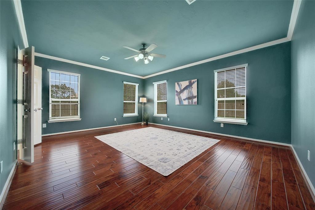 10802 Lake Raven Court, Cypress, Texas image 18