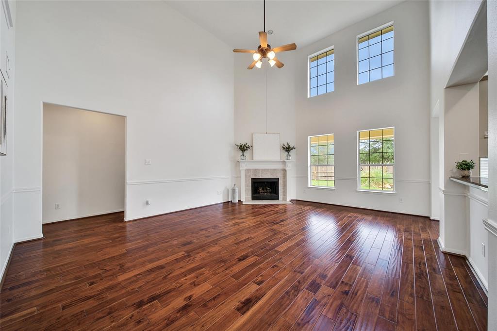 10802 Lake Raven Court, Cypress, Texas image 9