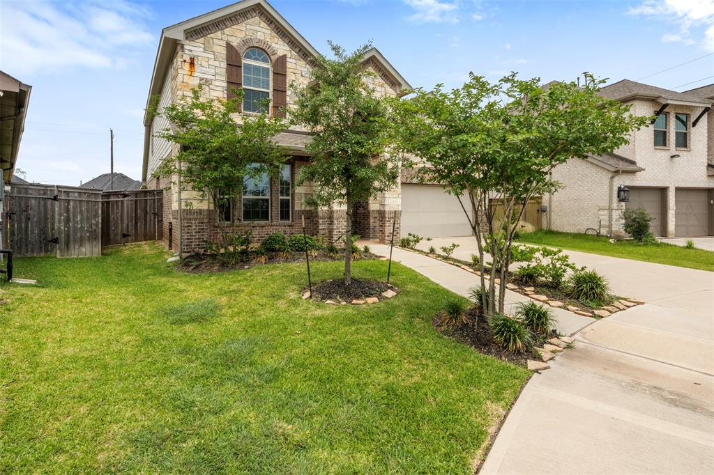 1506 Country Air Lane