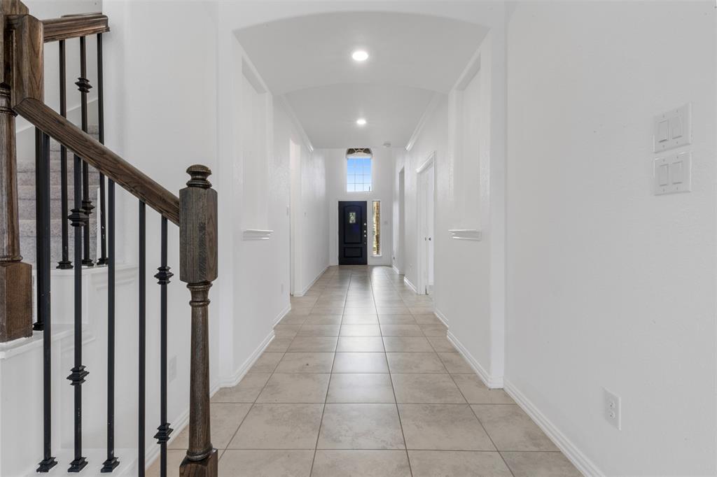 1506 Country Air Lane