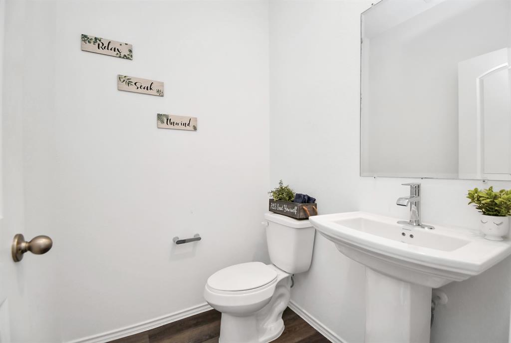 5227 Castlebury Meadows Drive, Spring, Texas image 13