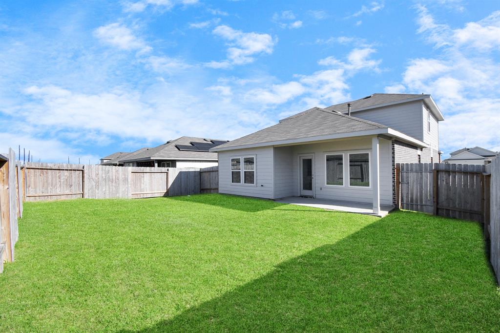 5227 Castlebury Meadows Drive, Spring, Texas image 29