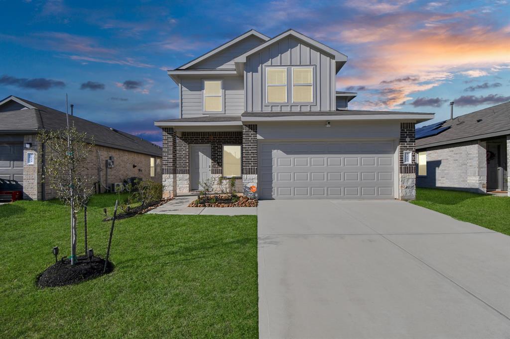 5227 Castlebury Meadows Drive, Spring, Texas image 1