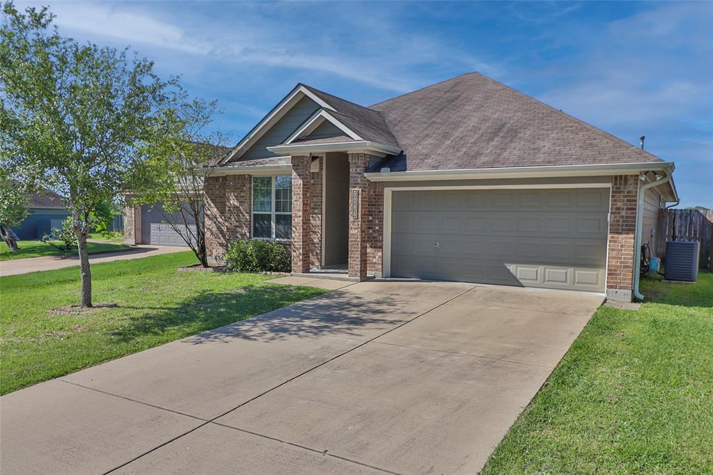 5284 Sagewood Court, College Station, Texas image 2