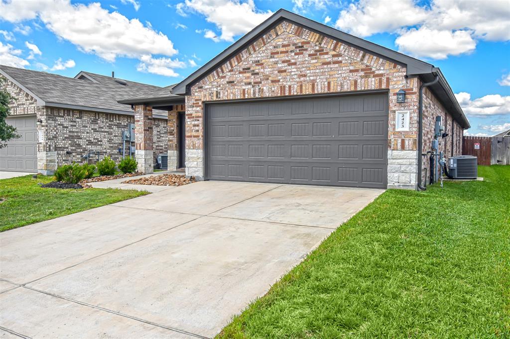 2423 Silver Prairie Lane