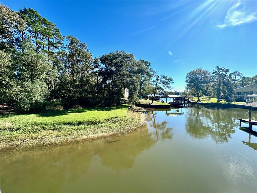 Lot 68 & 69 Lakeshore Dr, Onalaska, Texas image 1