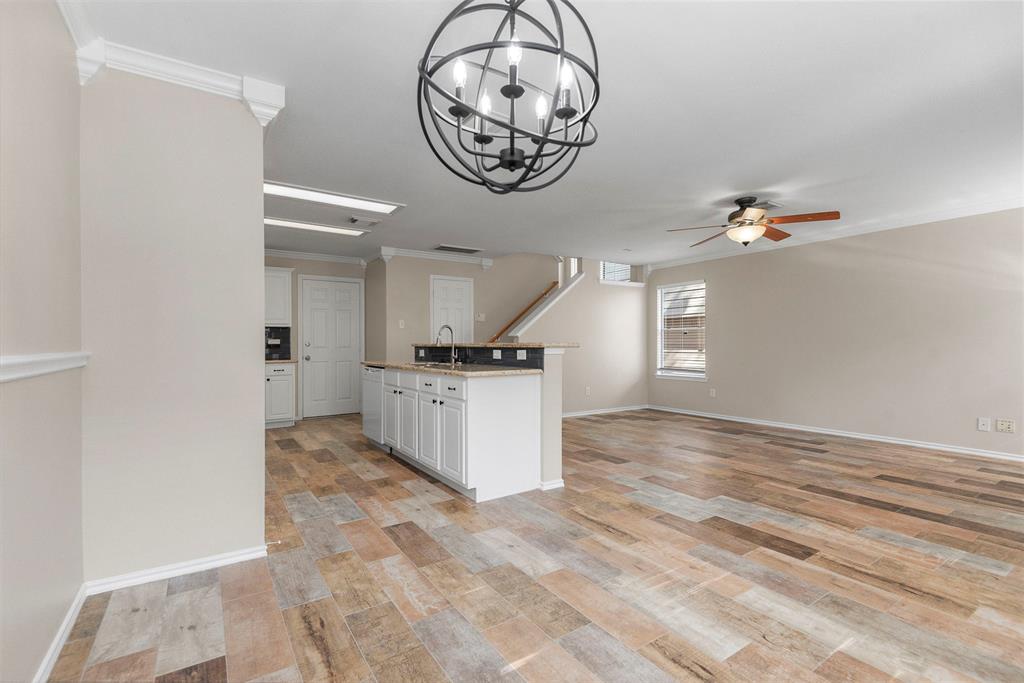 62 Marble Rock Place, The Woodlands, Texas image 10