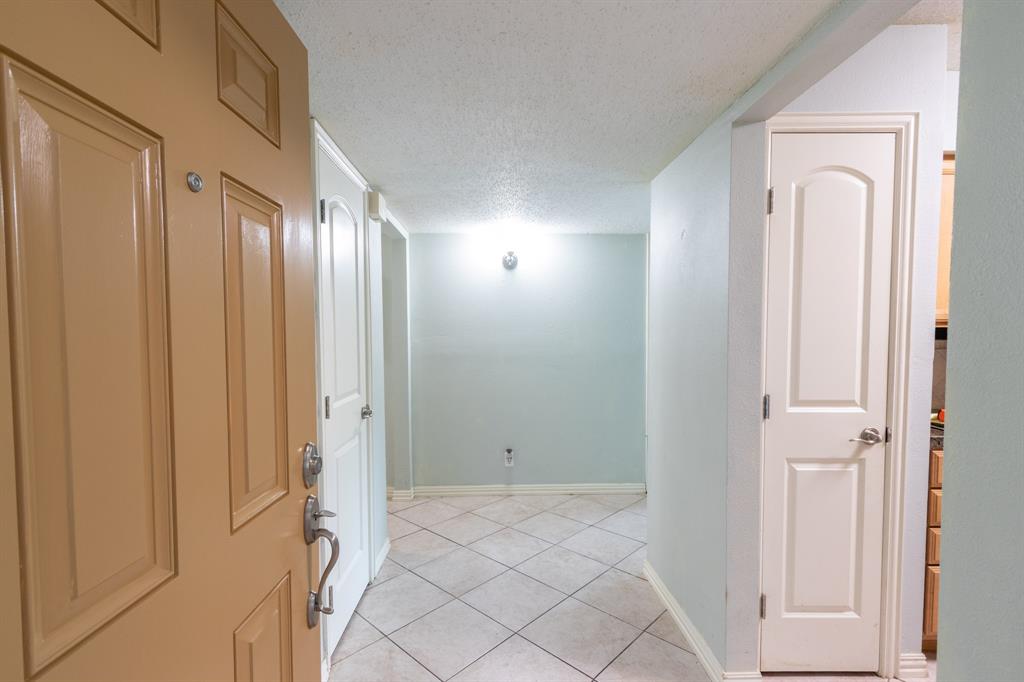 1726 Broadway 19