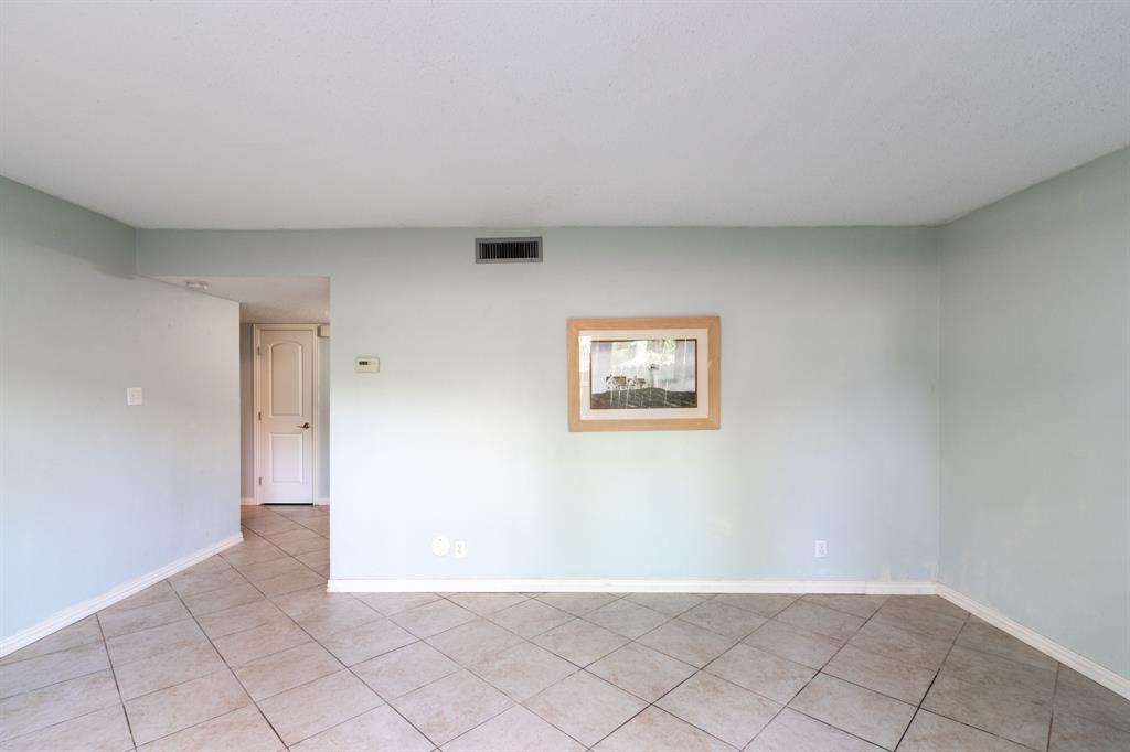 1726 Broadway St #19, Galveston, Texas image 7