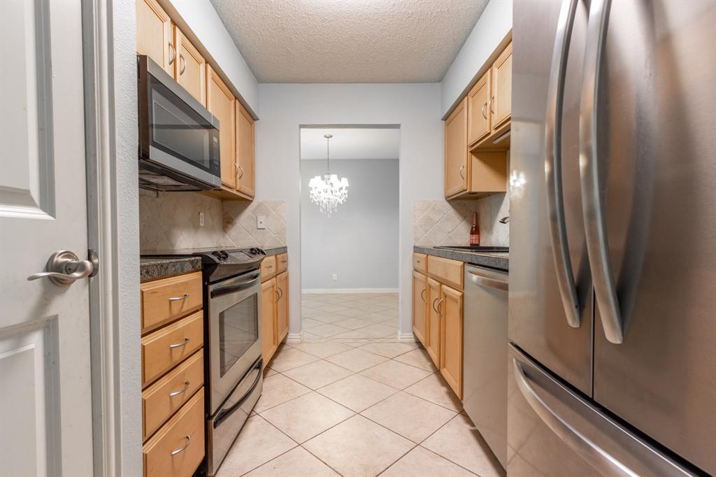 1726 Broadway St #19, Galveston, Texas image 13