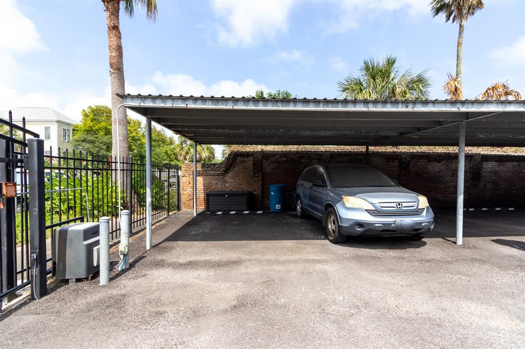 1726 Broadway St #19, Galveston, Texas image 23