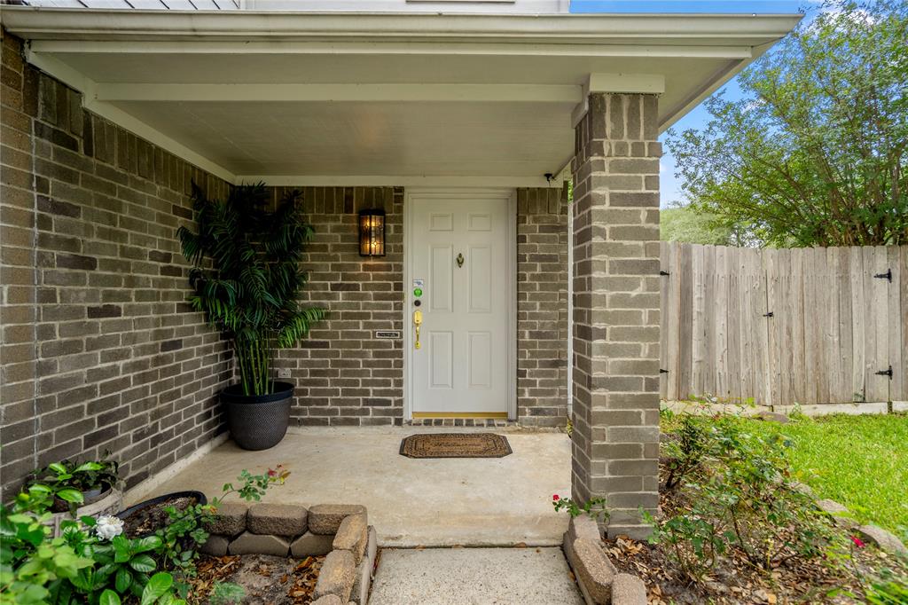 16715 Rock East Drive, Houston, Texas image 34