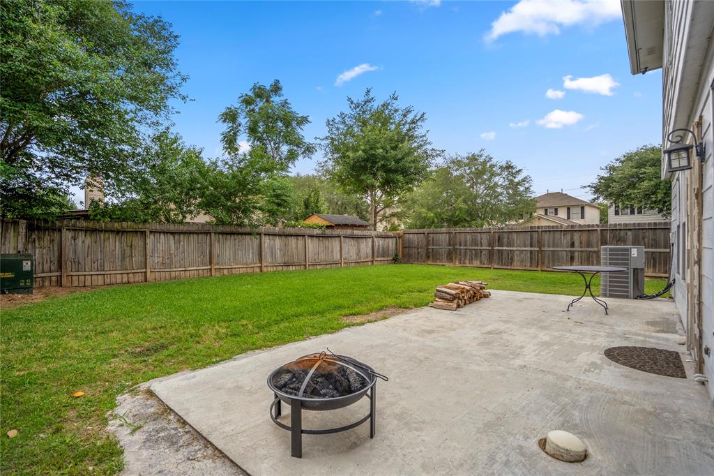 16715 Rock East Drive, Houston, Texas image 36