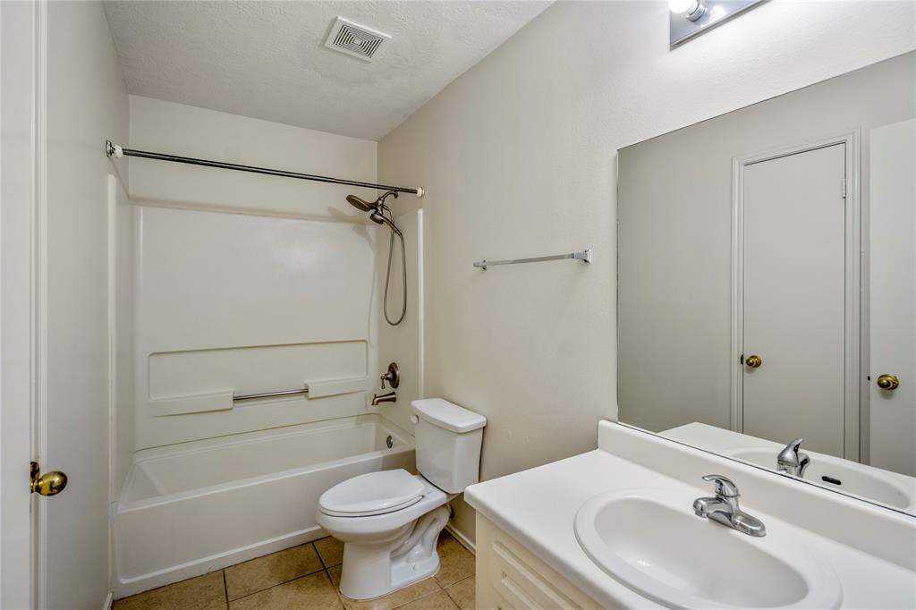 16715 Rock East Drive, Houston, Texas image 25