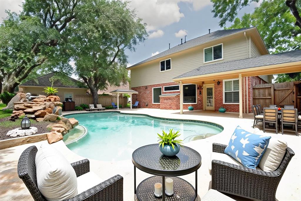 16611 Hope Farm Lane