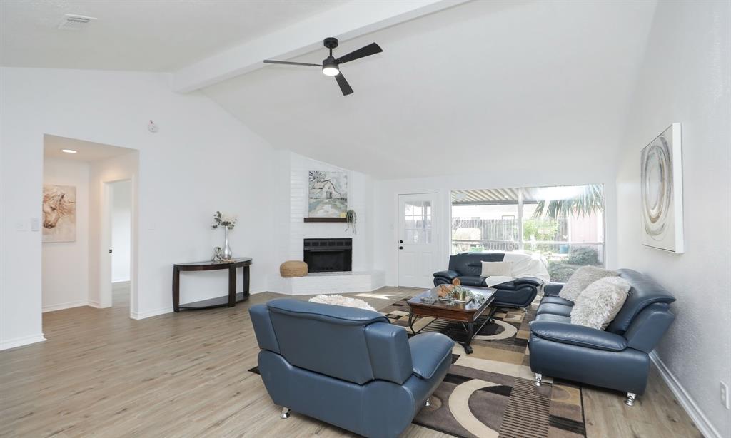 3247 Bolton Gardens Drive, Houston, Texas image 2