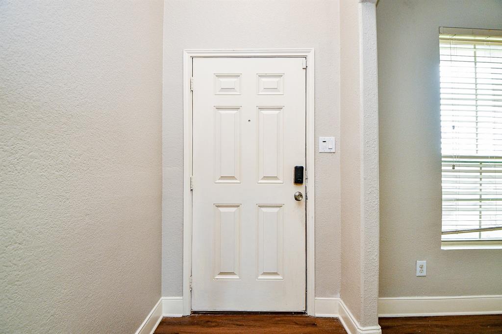 20722 Raven Mist Court